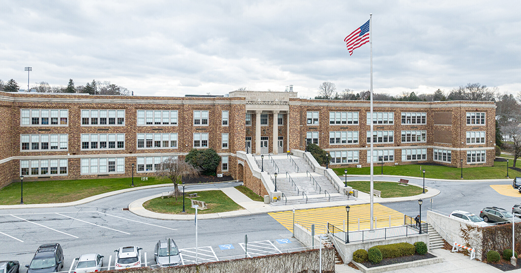 Kennett Square senior and sports photographer.