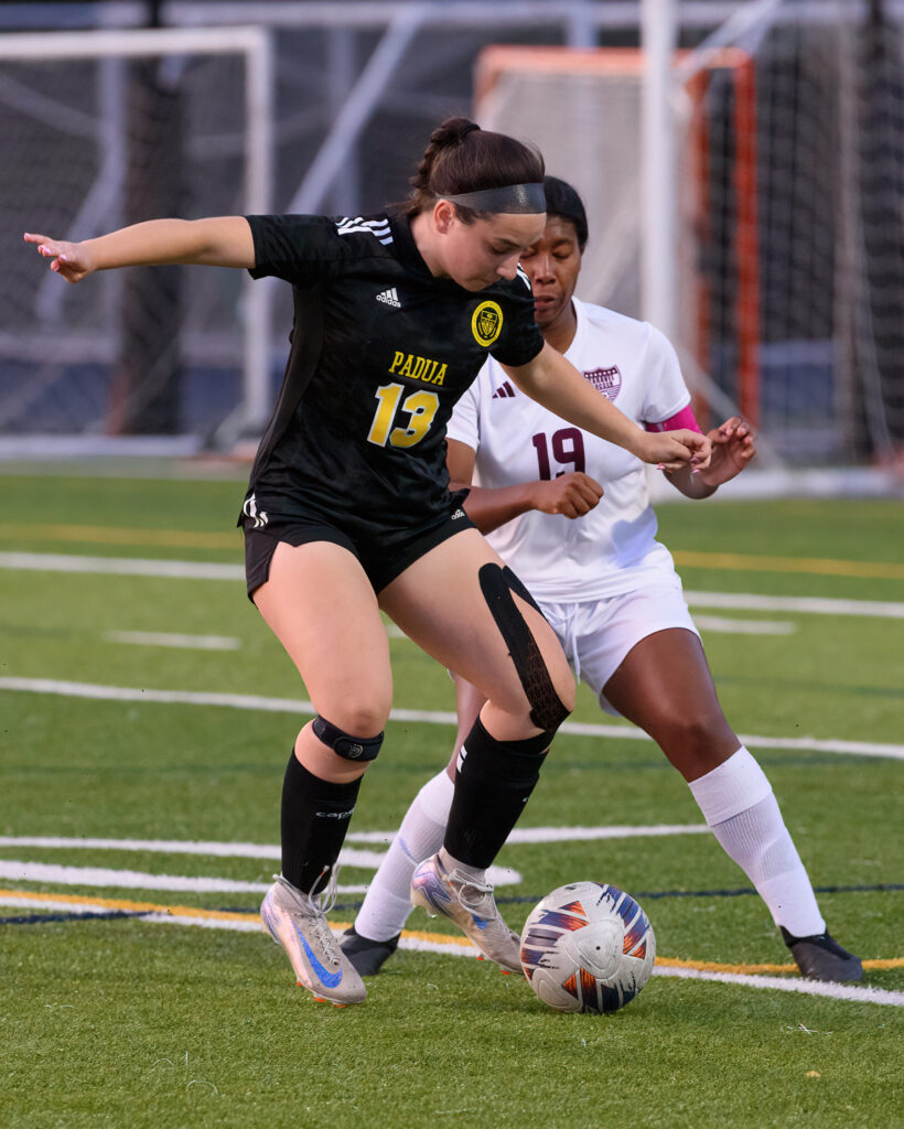 Dreamscape Studios | Delaware Sports Action Photographer