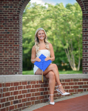 Delaware-College-Senior-Photohgrapher-19 Dreamscape Studios | College Graduation Photographer in Delaware