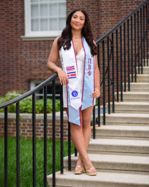 Delaware-College-Senior-Photohgrapher-4 Dreamscape Studios | College Graduation Photographer in Delaware